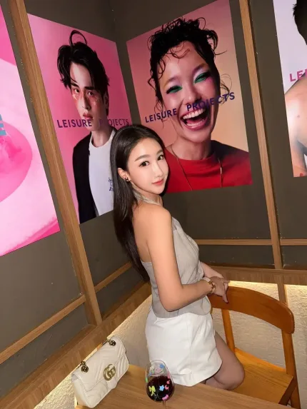 台北定點茶-Mina娜