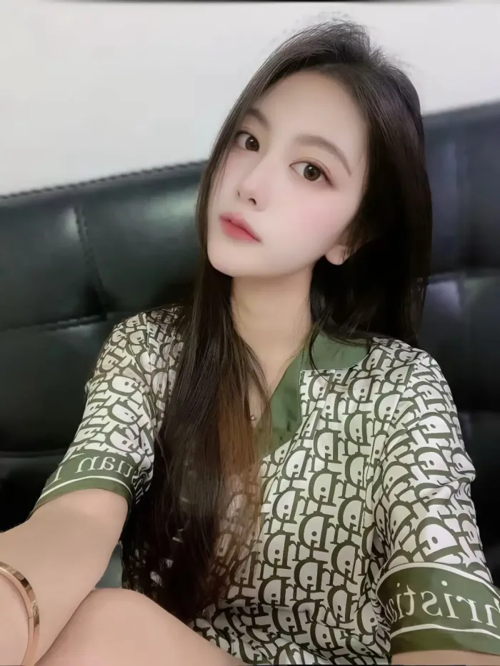 台北定點茶-制服妹