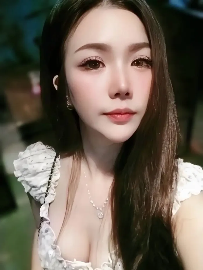 台中定點茶-女郎