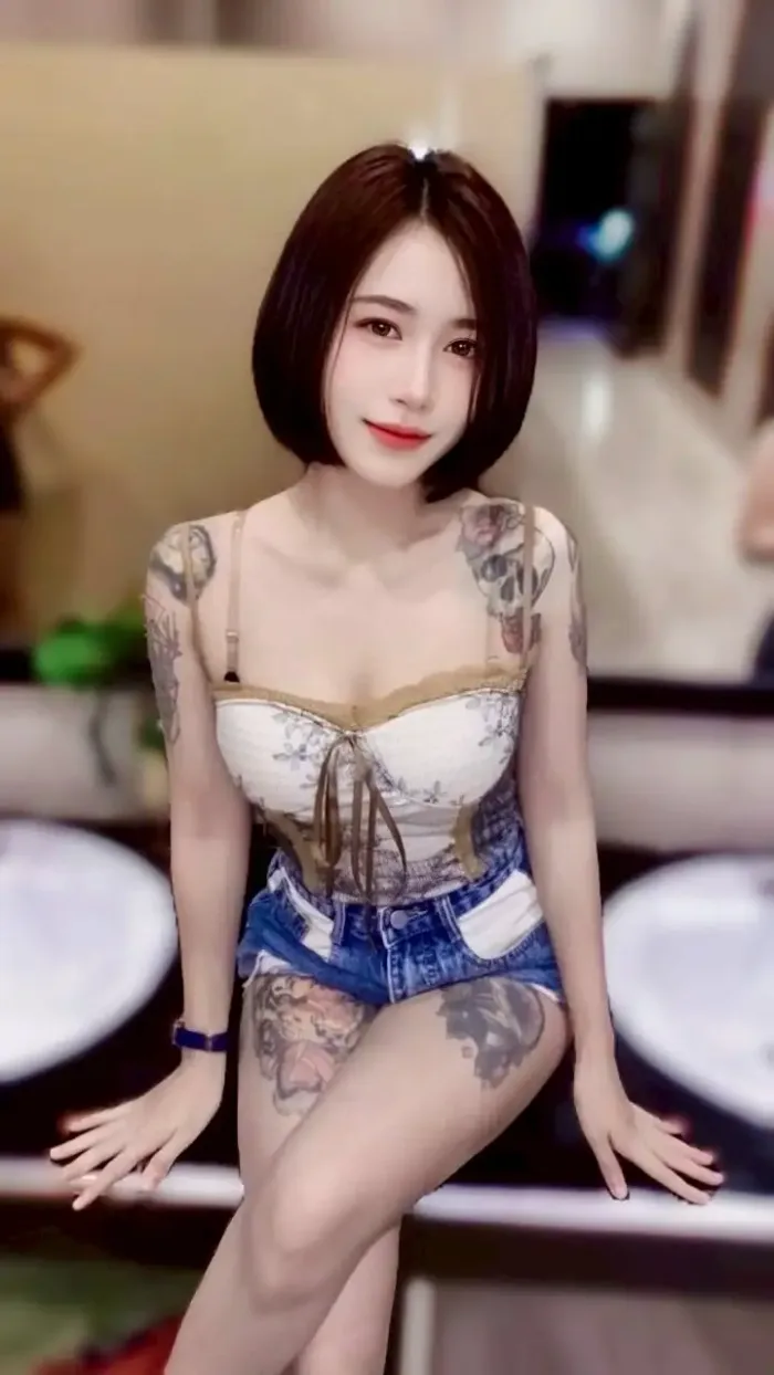 台北定點茶-俏麗妞