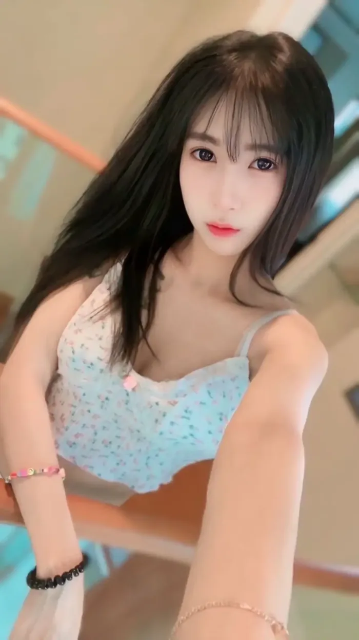 台北定點茶-甄妮姐