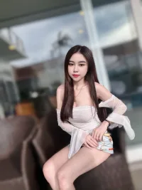 台中定點茶-余珮